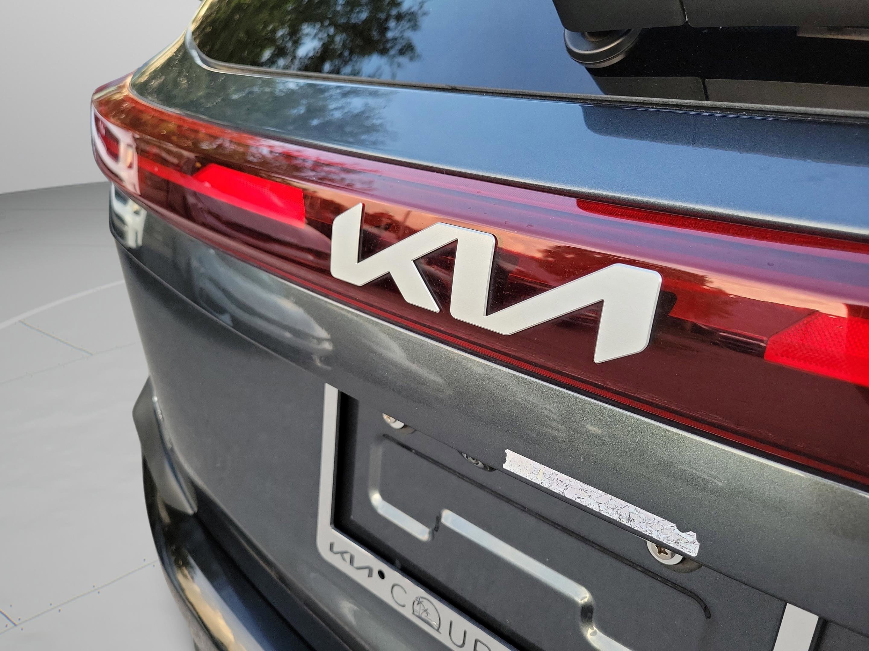 Used 2024 Kia Seltos EX FWD image 31