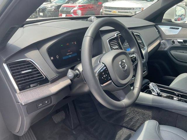 Certified 2023 Volvo XC90 T8 Ultimate w/ Protection Package Premier AWD/4WD image 12