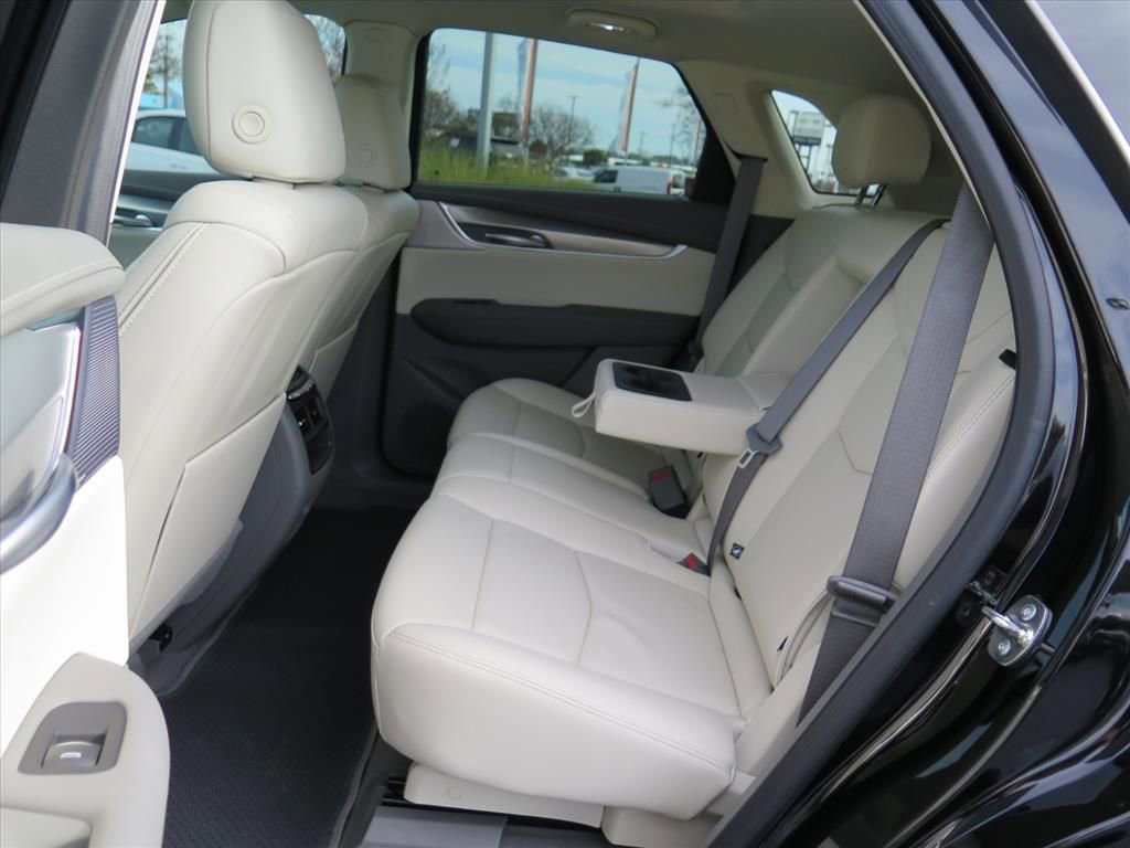 New 2025 Cadillac XT5 Premium Luxury w/ Technology Package image 24