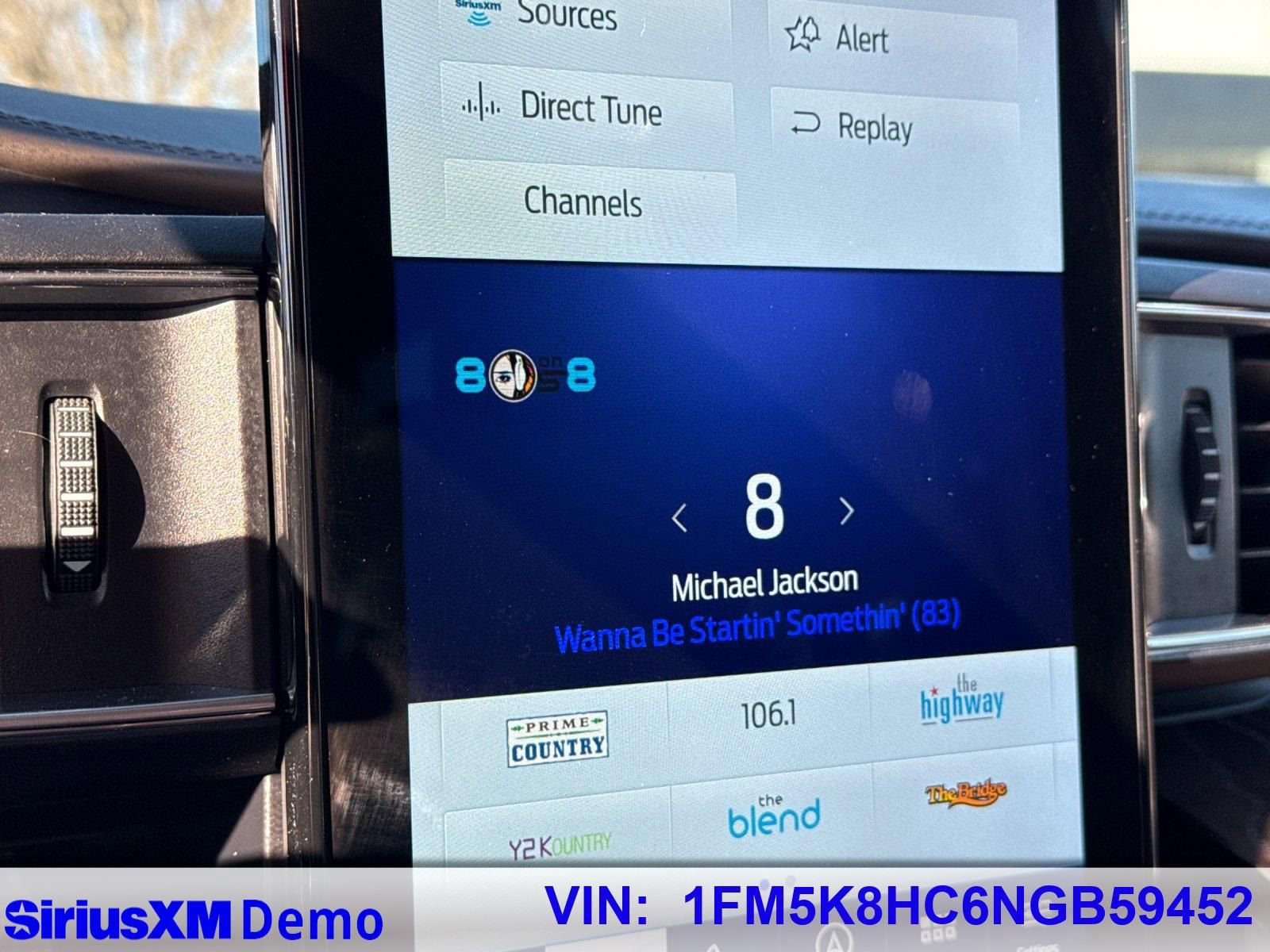 Used 2022 Ford Explorer Platinum w/ Equipment Group 601A image 37