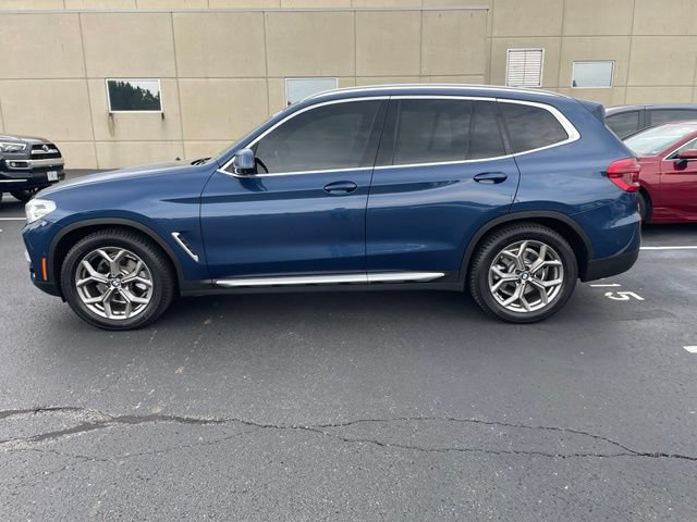 Used 2021 BMW X3 xDrive30i w/ Premium Package AWD/4WD image 3