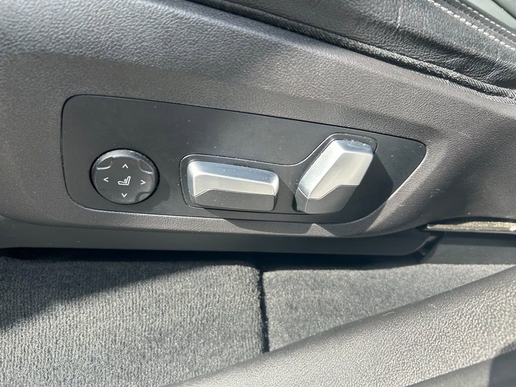 Used 2022 BMW X3 sDrive30i w/ M Sport Package 2 image 50