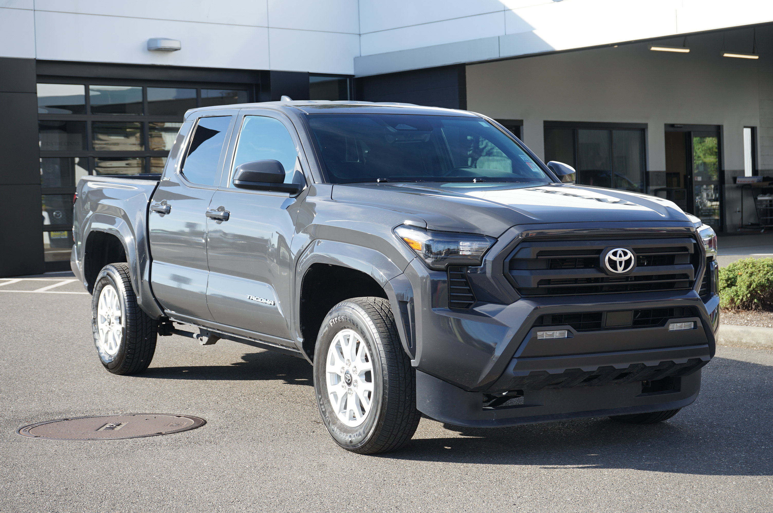 Used 2025 Toyota Tacoma SR5