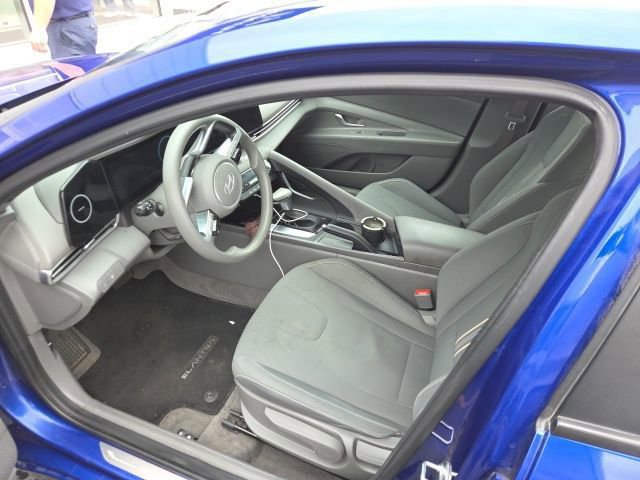 Used 2024 Hyundai Elantra SEL image 7