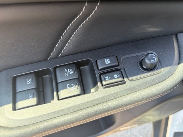 Used 2019 Subaru Outback 2.5i Limited AWD/4WD image 30