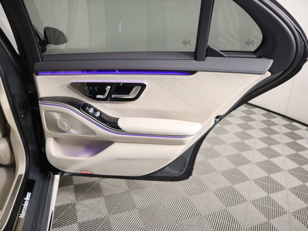 New 2026 Mercedes-Benz S 580 4MATIC Sedan image 28