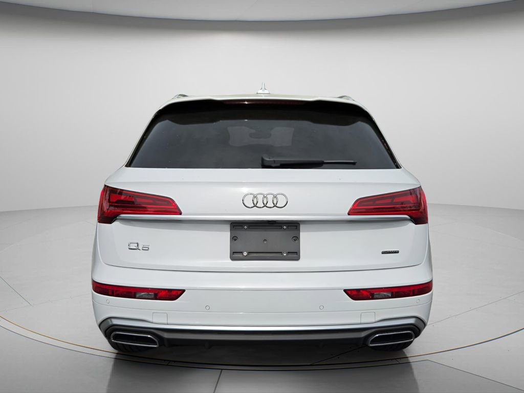 Certified 2023 Audi Q5 2.0T Prestige AWD/4WD image 5