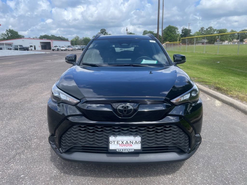 Used 2025 Toyota Corolla Cross AWD Hybrid image 2