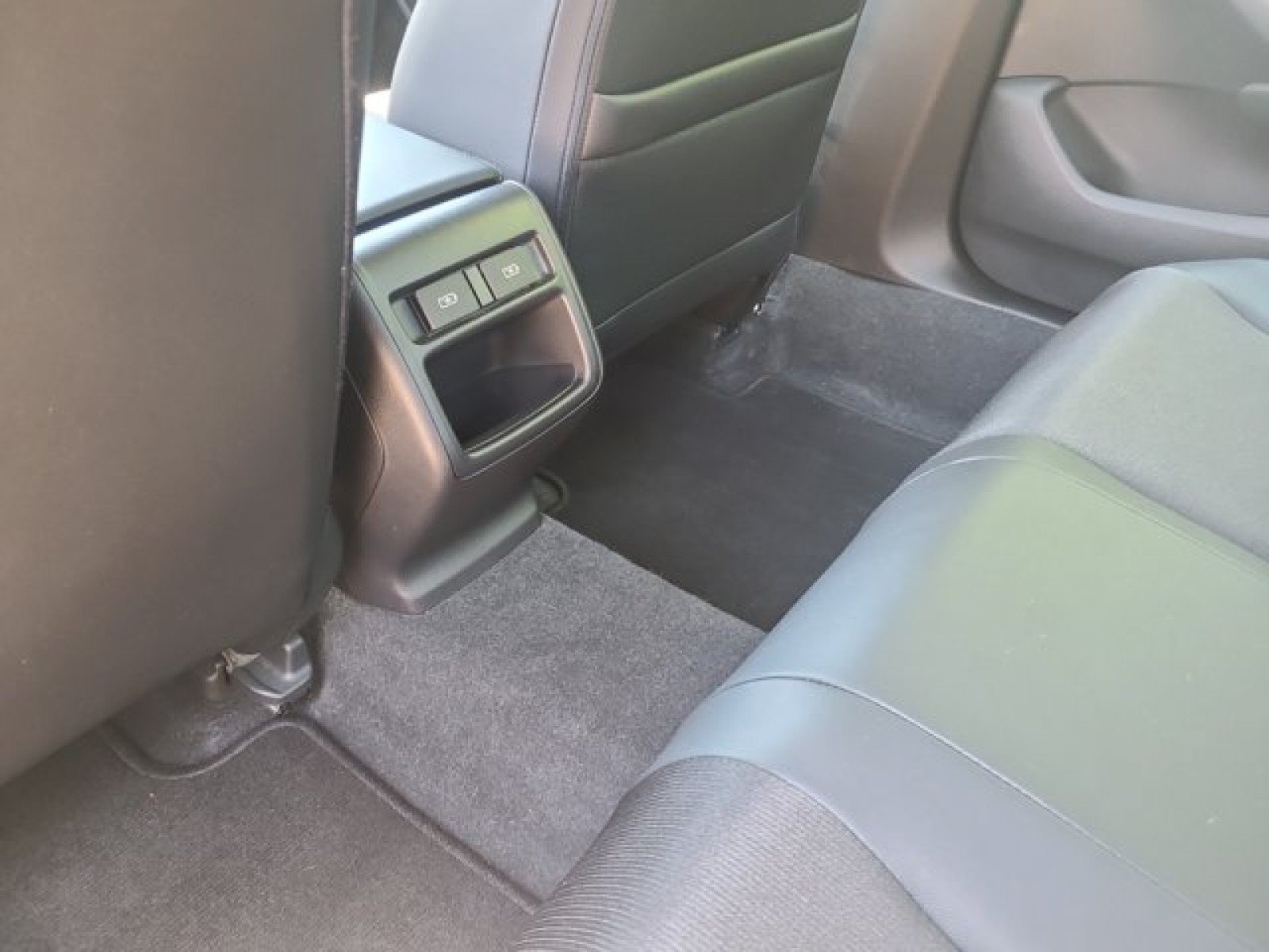 Used 2022 Honda Accord Sport image 32