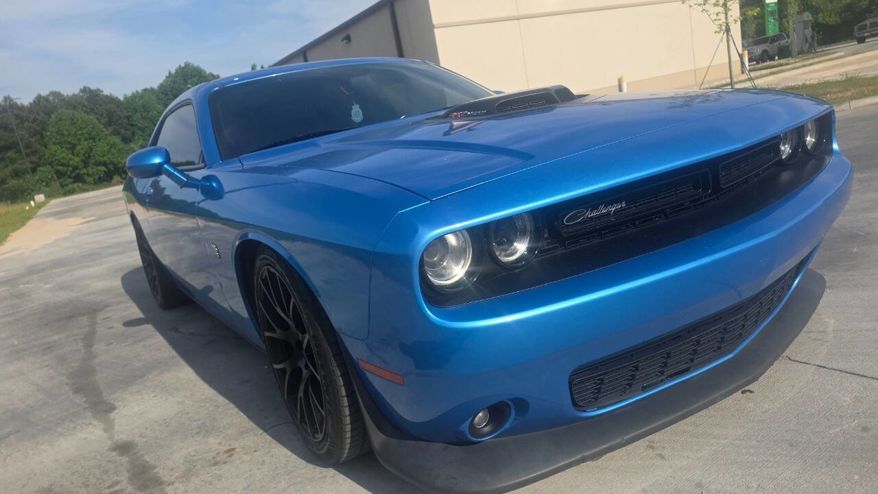 Used 2016 Dodge Challenger R/T Scat Pack RWD image 8