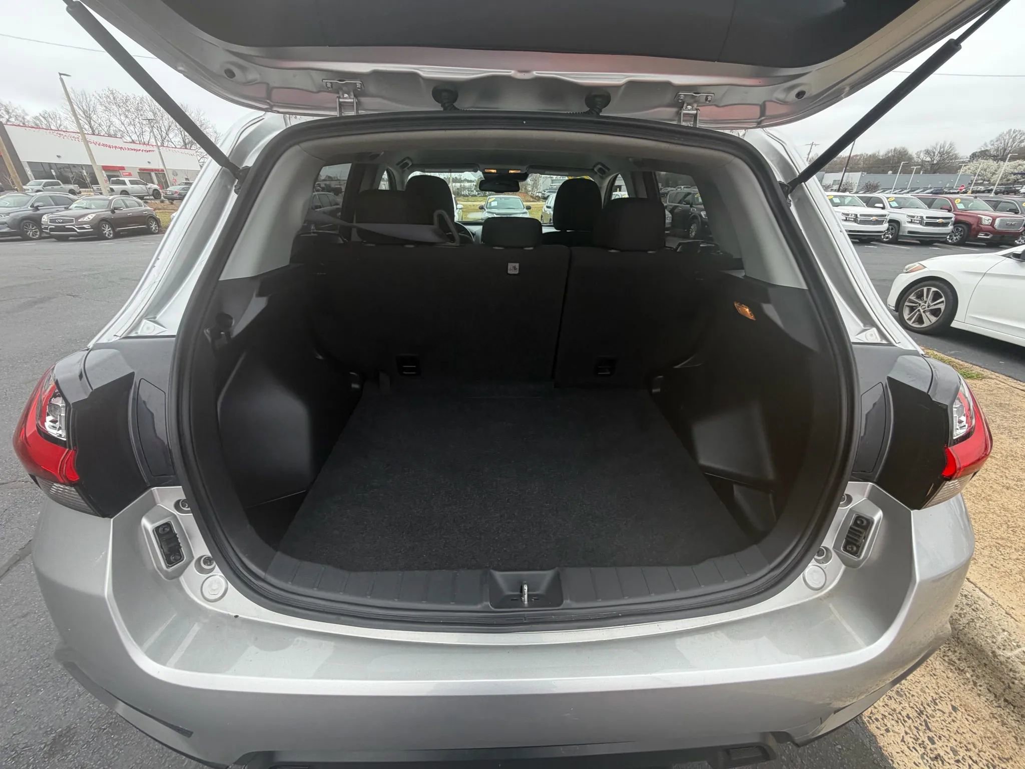 Used 2020 Mitsubishi Outlander Sport SE image 9