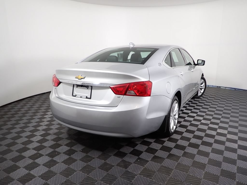 Used 2016 Chevrolet Impala LT FWD image 13