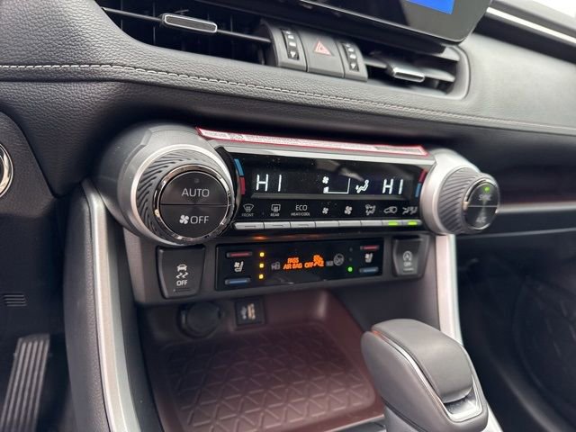 Used 2025 Toyota RAV4 Limited image 19