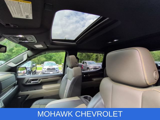 Used 2024 Chevrolet Silverado 1500 ZR2 AWD/4WD image 19