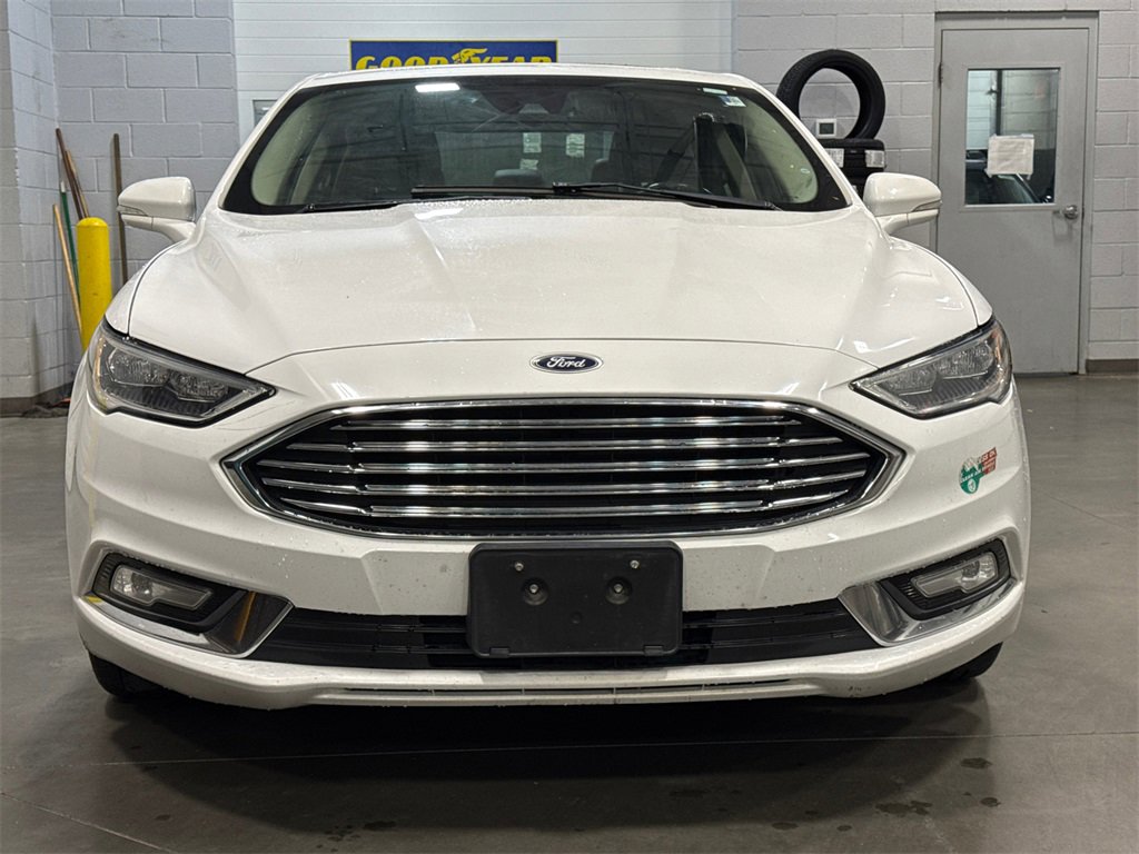 Used 2018 Ford Fusion Energi Titanium image 2