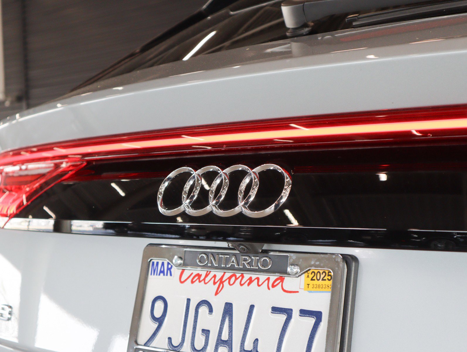 Used 2023 Audi Q8 Premium Plus w/ Premium Plus Package image 31