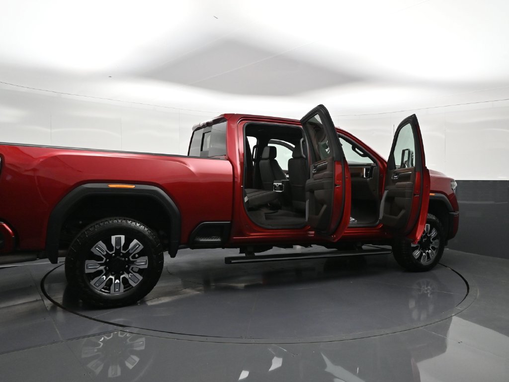 Certified 2024 GMC Sierra 2500 Denali w/ Denali Reserve Package AWD/4WD image 40