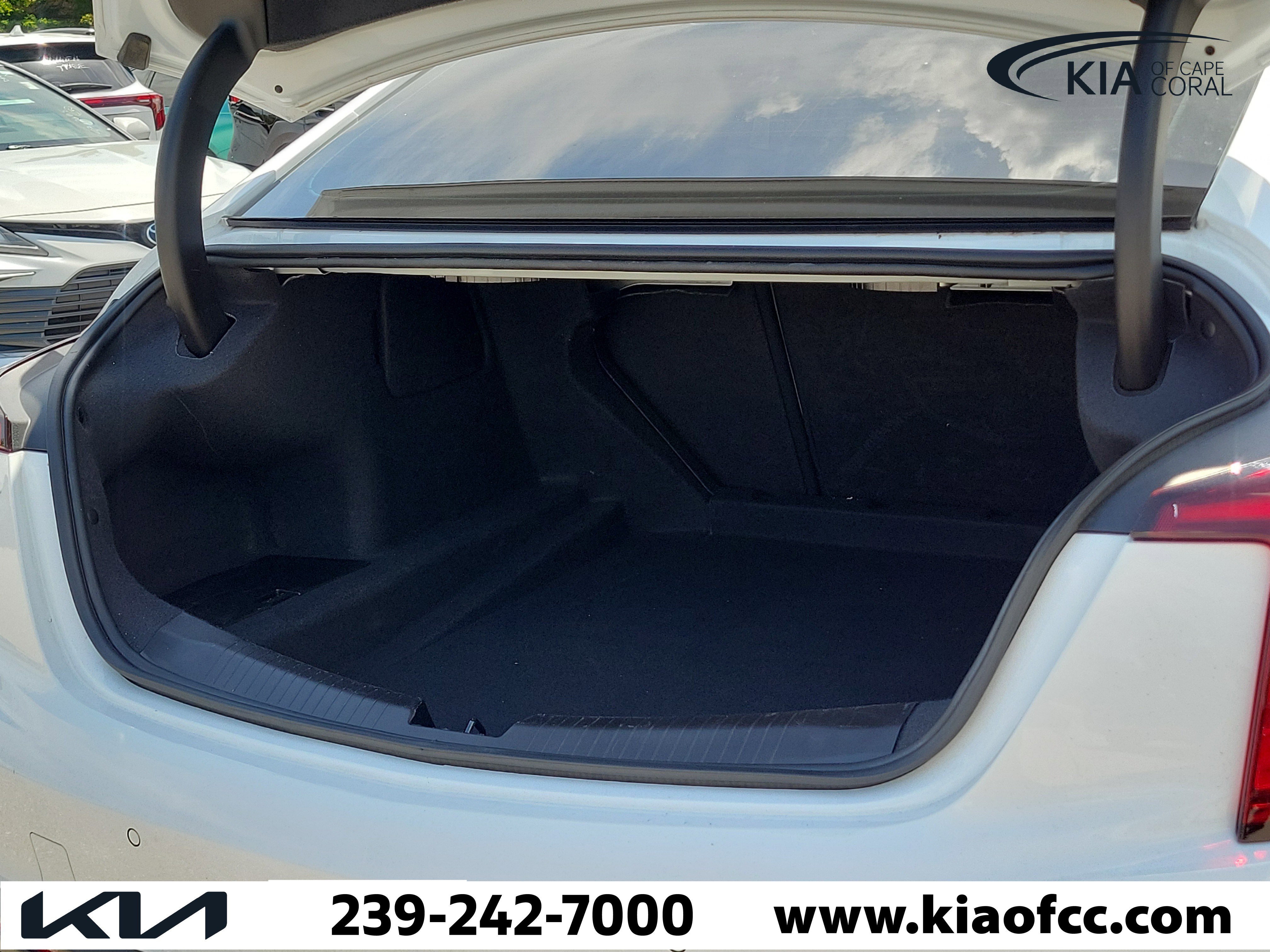 Used 2025 Cadillac CT5 Premium Luxury RWD image 14