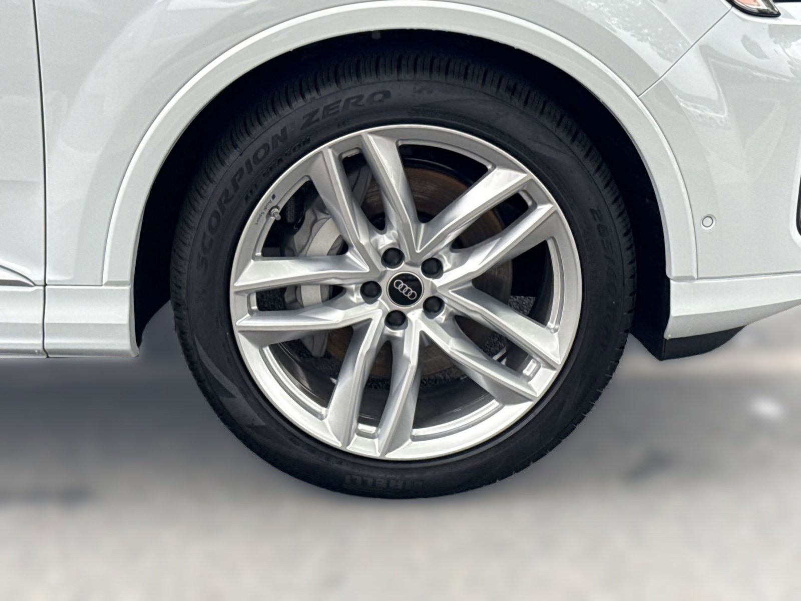 New 2025 Audi Q7 3.0T Premium Plus image 12