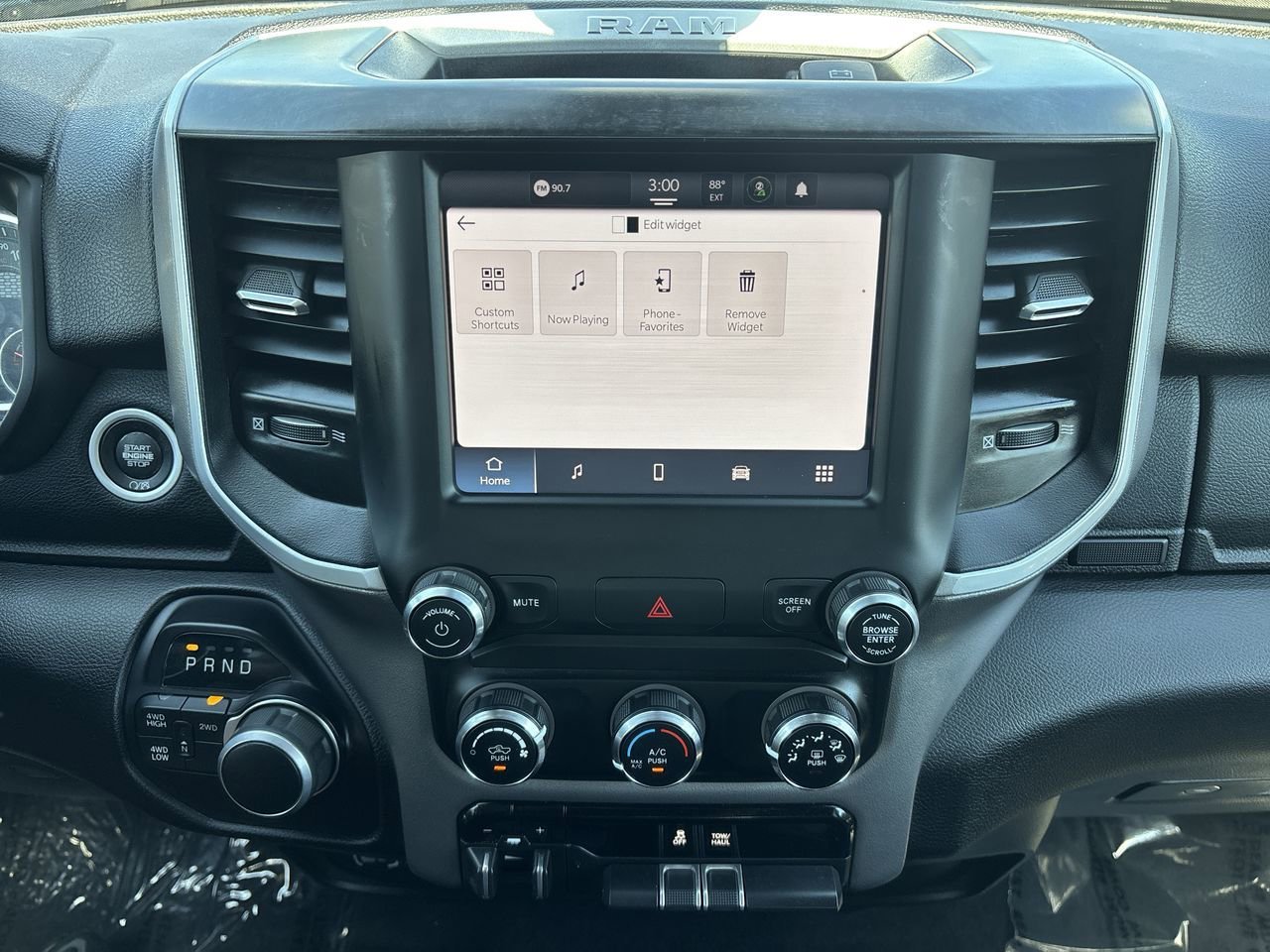 Used 2024 RAM 2500 Big Horn image 19