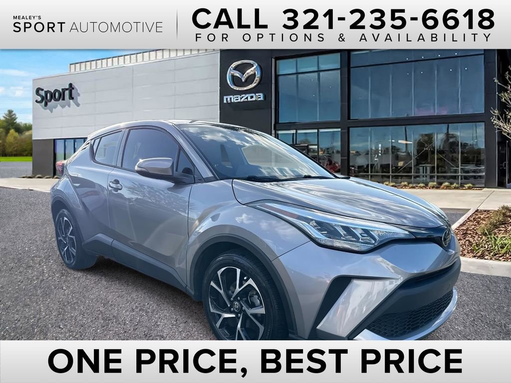 Used 2020 Toyota C-HR XLE image 1