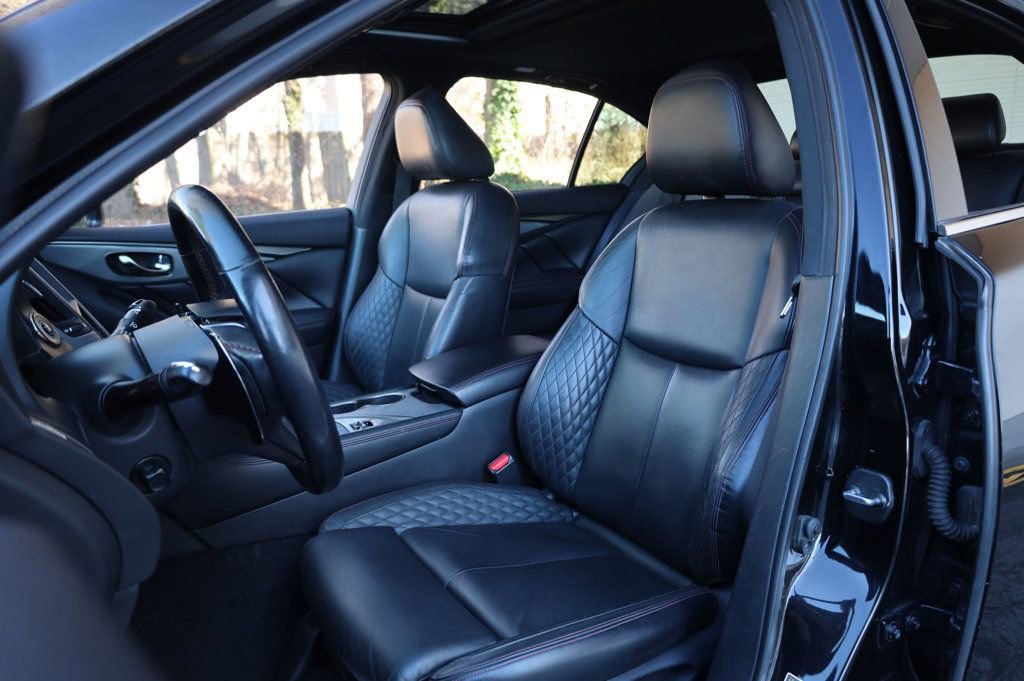Used 2018 INFINITI Q50 Red Sport 400 w/ Sensory Package (Sport) image 15