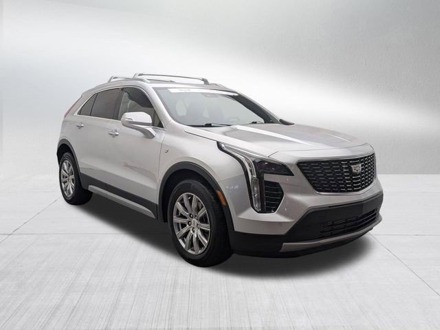 Certified 2021 Cadillac XT4 Premium Luxury w/ Cold Weather Package FWD image 3