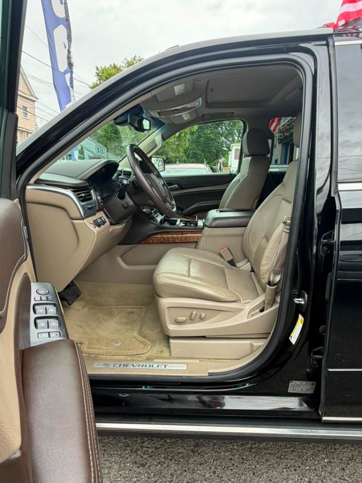 Used 2016 Chevrolet Tahoe LTZ AWD/4WD image 16