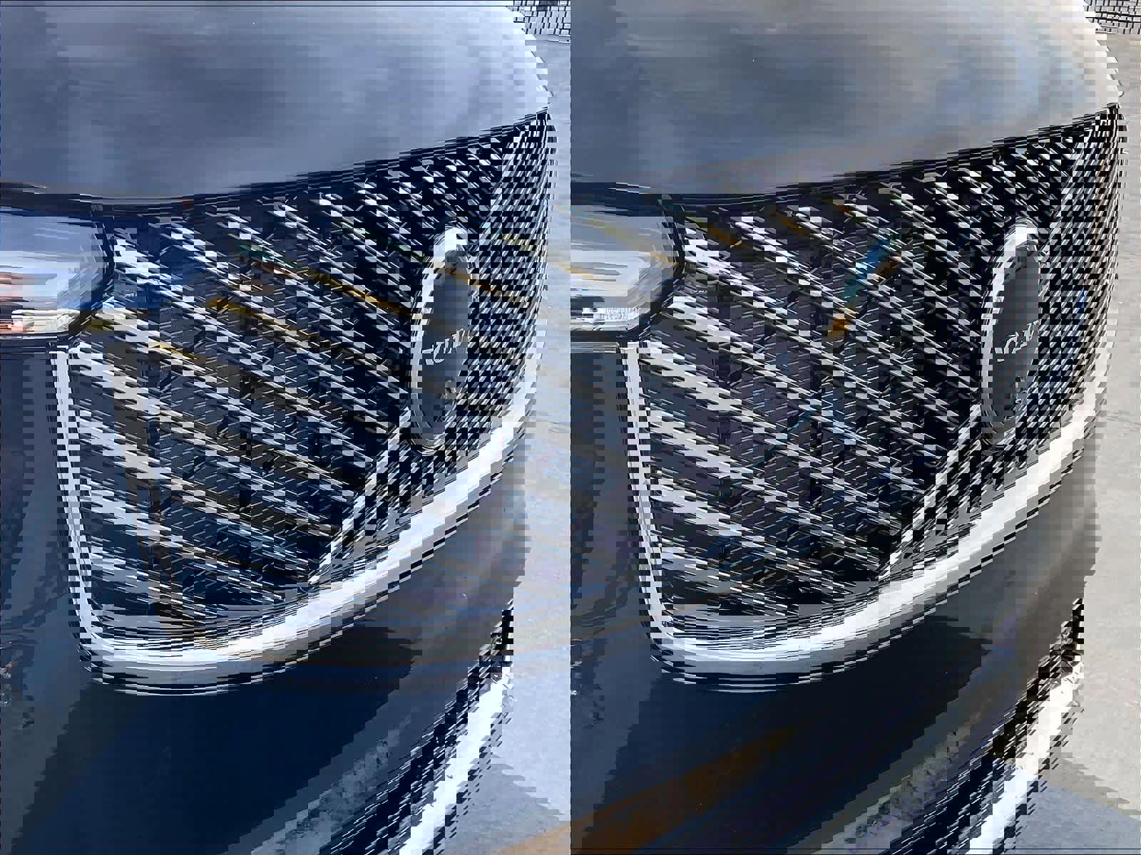 New 2026 Volvo XC90 T8 Ultra w/ Lounge Package image 34