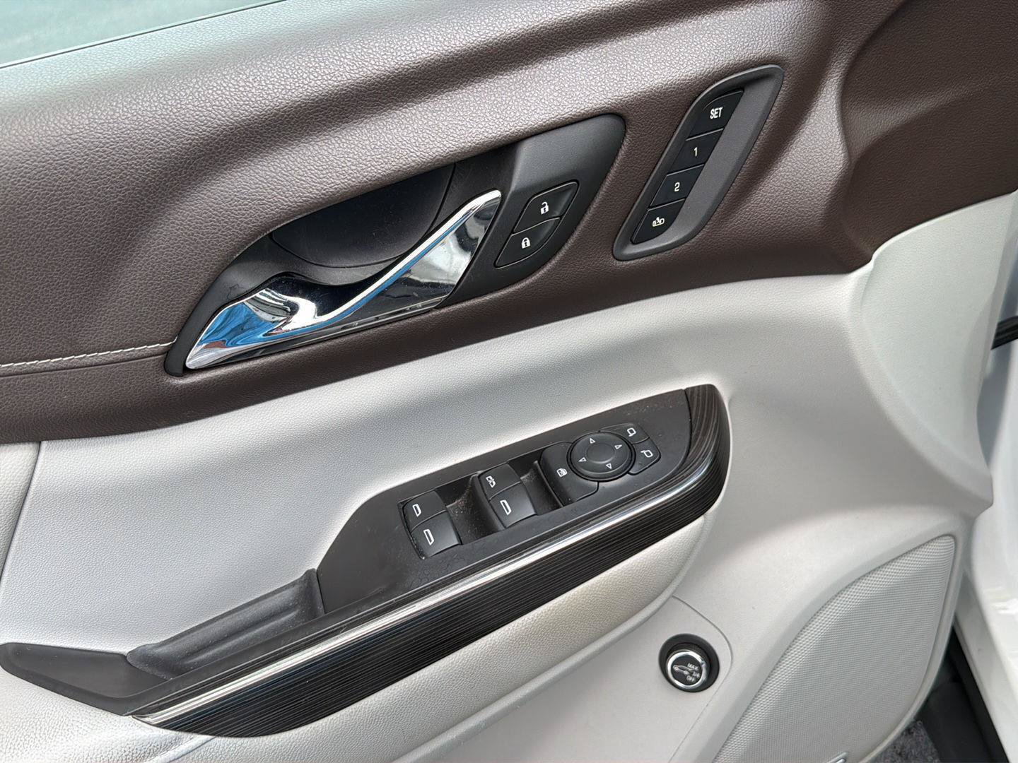 Used 2019 GMC Acadia SLT FWD image 34