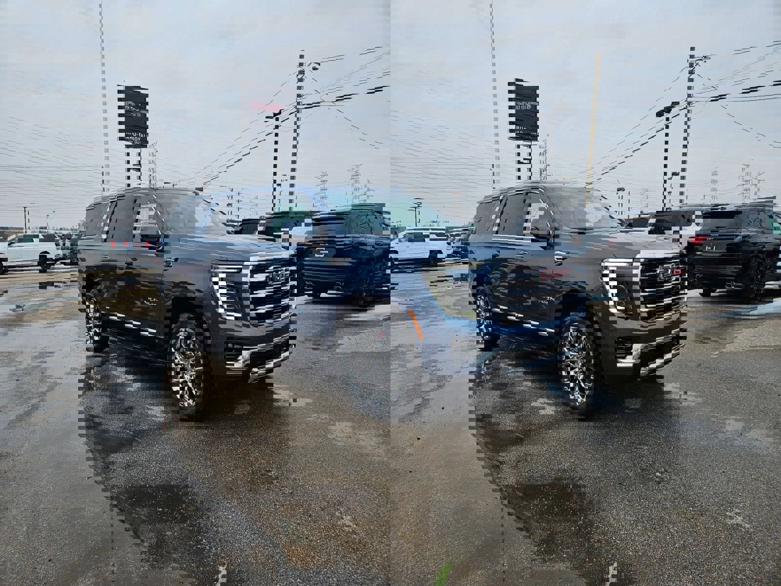 New 2026 GMC Yukon XL Elevation image 8