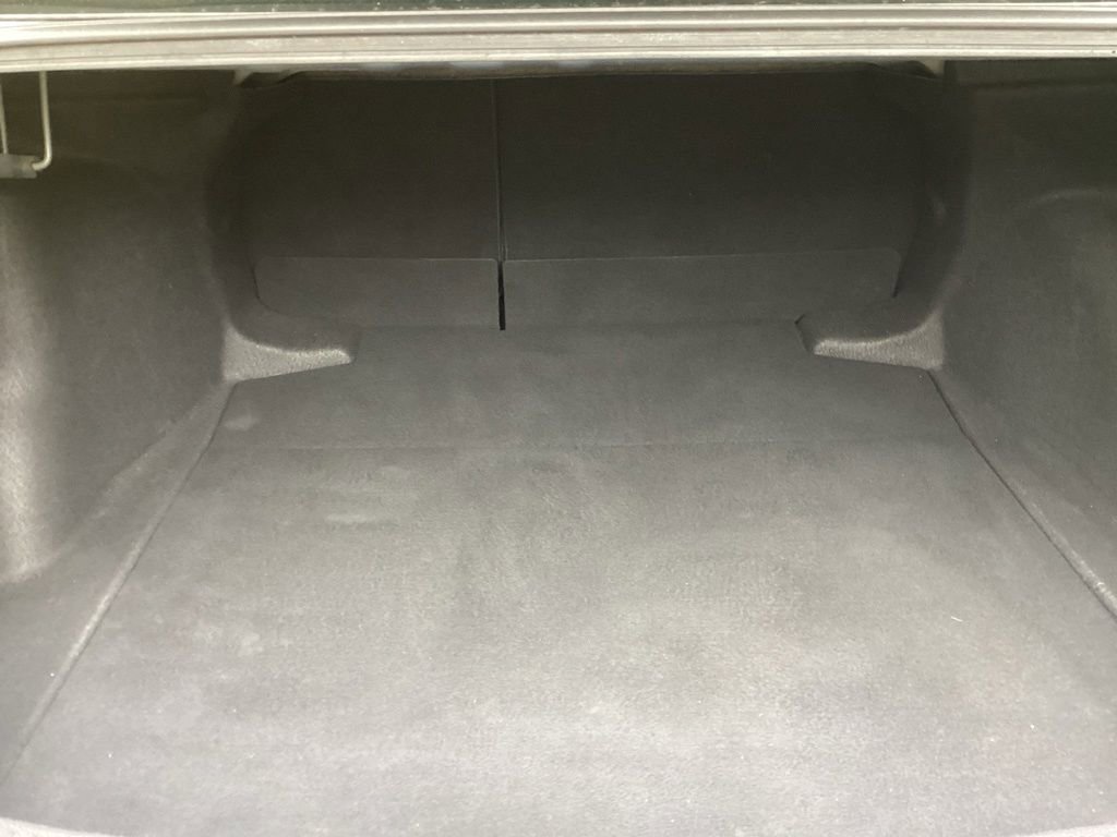 Used 2022 Toyota Corolla LE FWD image 19