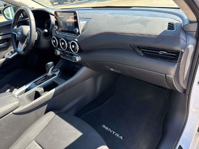 Used 2024 Nissan Sentra SR FWD image 17