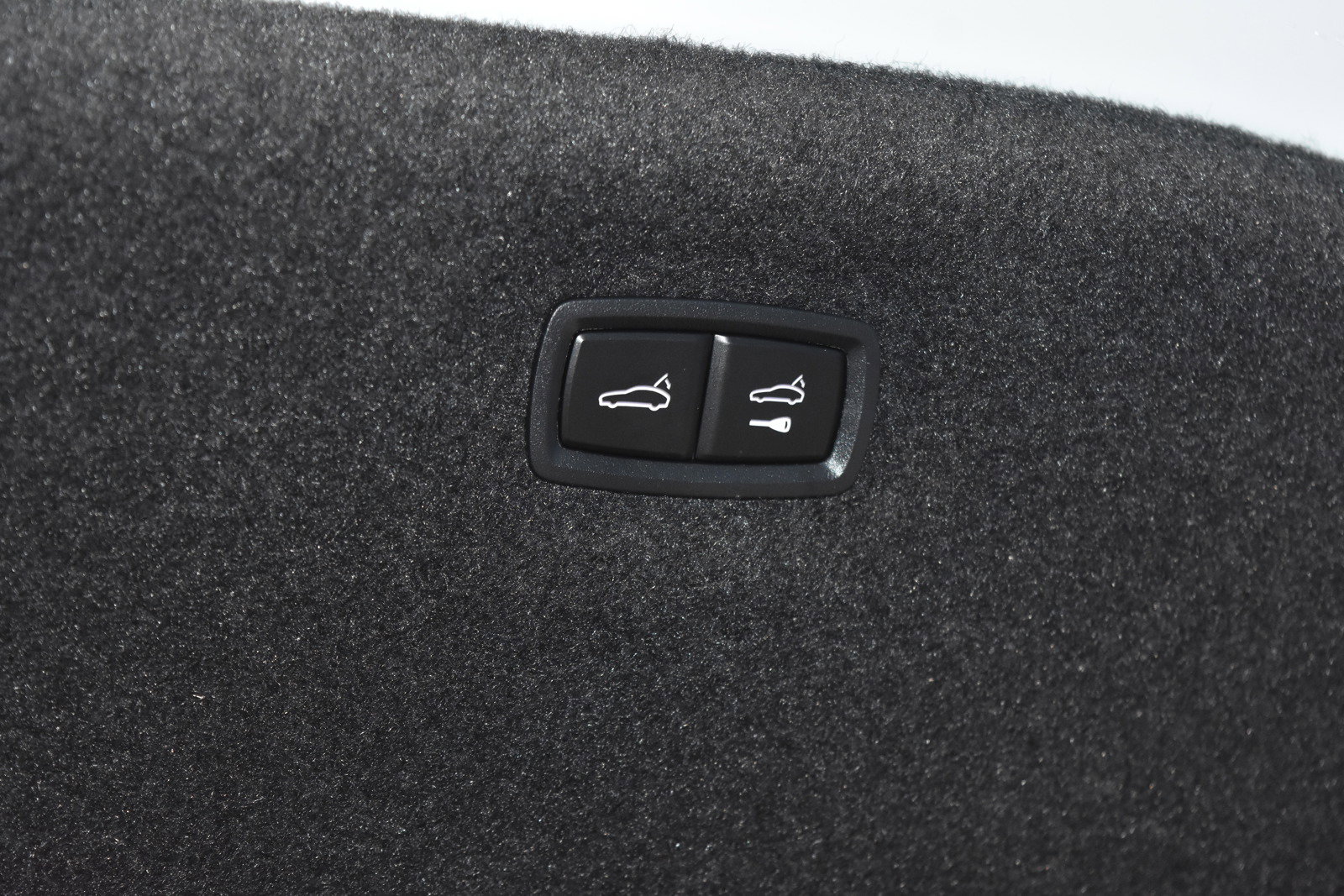 New 2024 Porsche Taycan 4S image 33