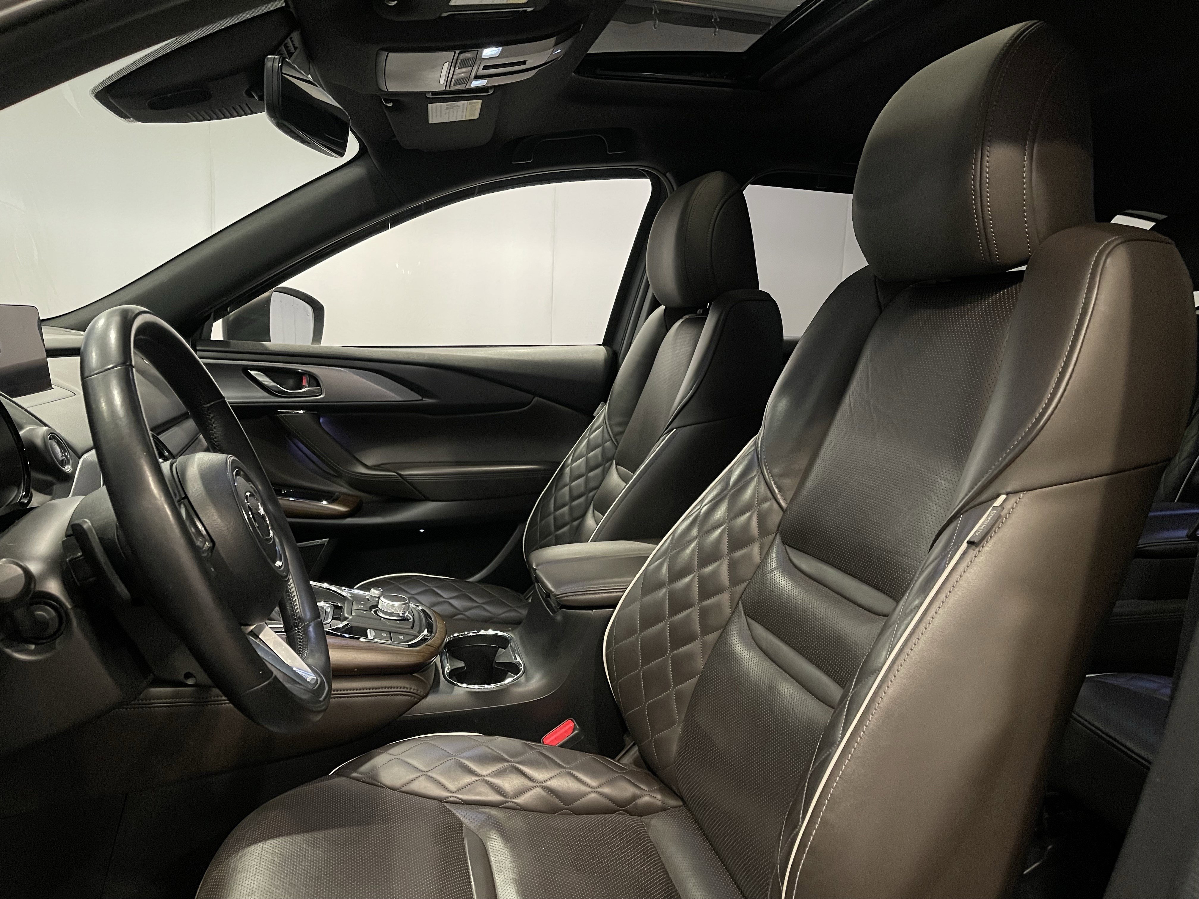 Used 2021 MAZDA CX-9 Signature image 15