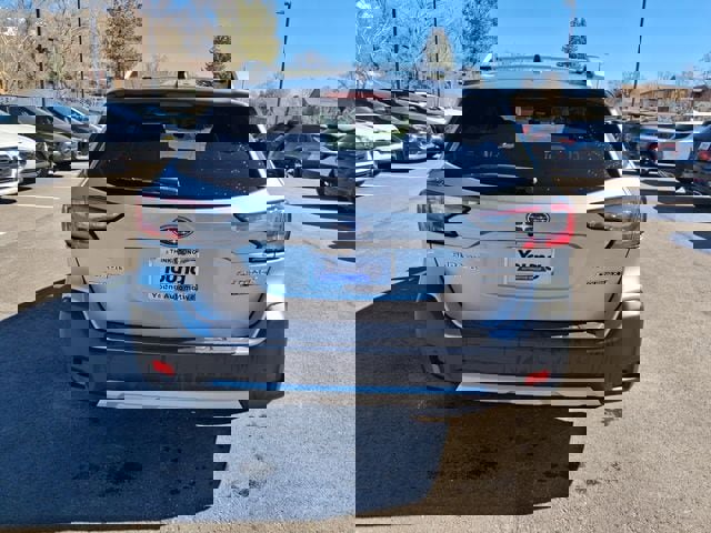 Used 2024 Subaru Outback Touring XT image 4