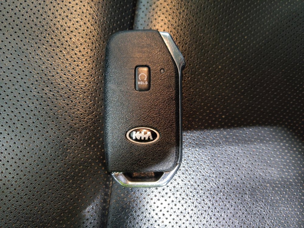 Used 2021 Kia Telluride LX image 32