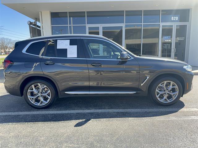 Used 2023 BMW X3 xDrive30i w/ Premium Package image 2