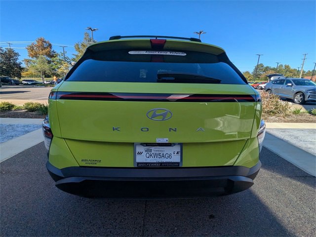 Certified 2024 Hyundai Kona SEL w/ Convenience Package image 8