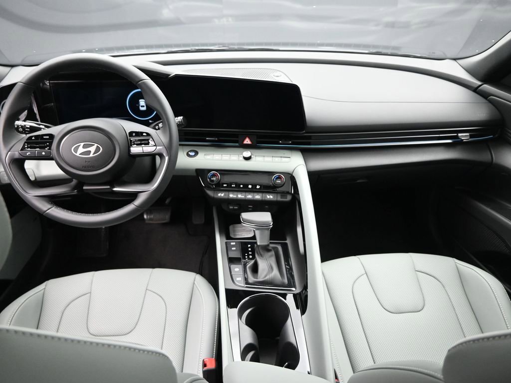 New 2026 Hyundai Elantra Limited w/ Cargo Package image 23
