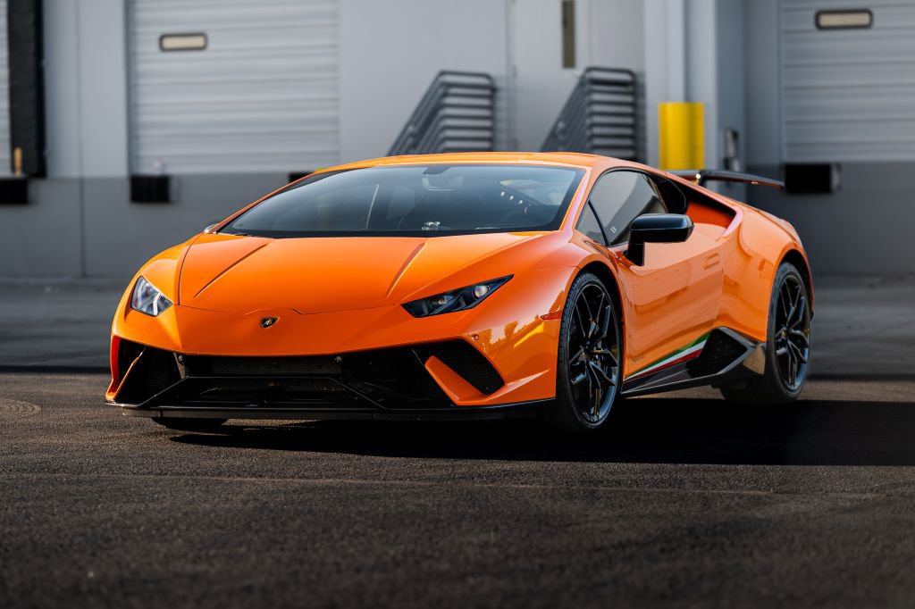 Used 2018 Lamborghini Huracan Performante image 6