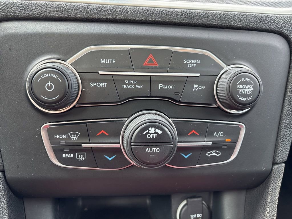 Used 2018 Dodge Charger R/T image 24