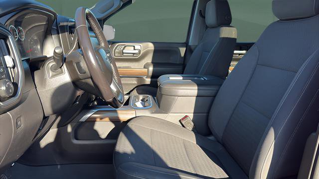 Used 2021 Chevrolet Silverado 1500 LT Trail Boss w/ Convenience Package II image 19