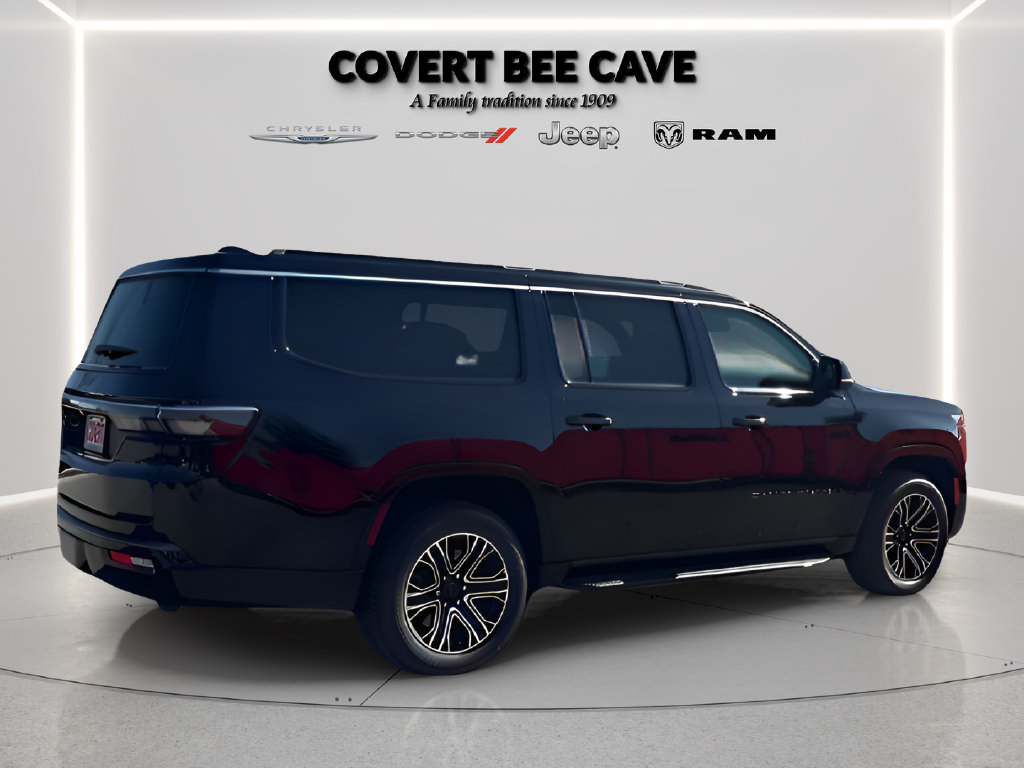 New 2026 Jeep Grand Wagoneer L 2WD image 11