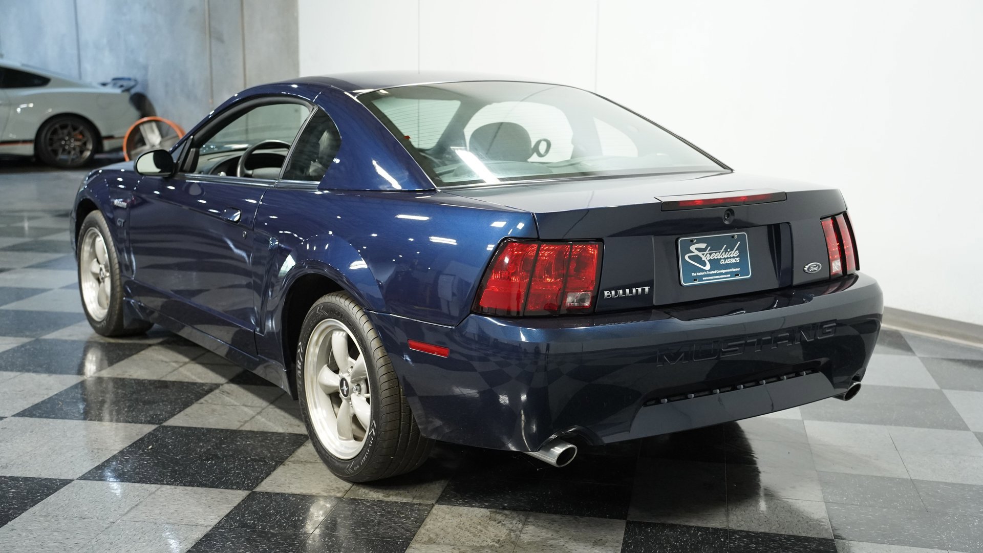 Used 2001 Ford Mustang Bullitt GT image 8