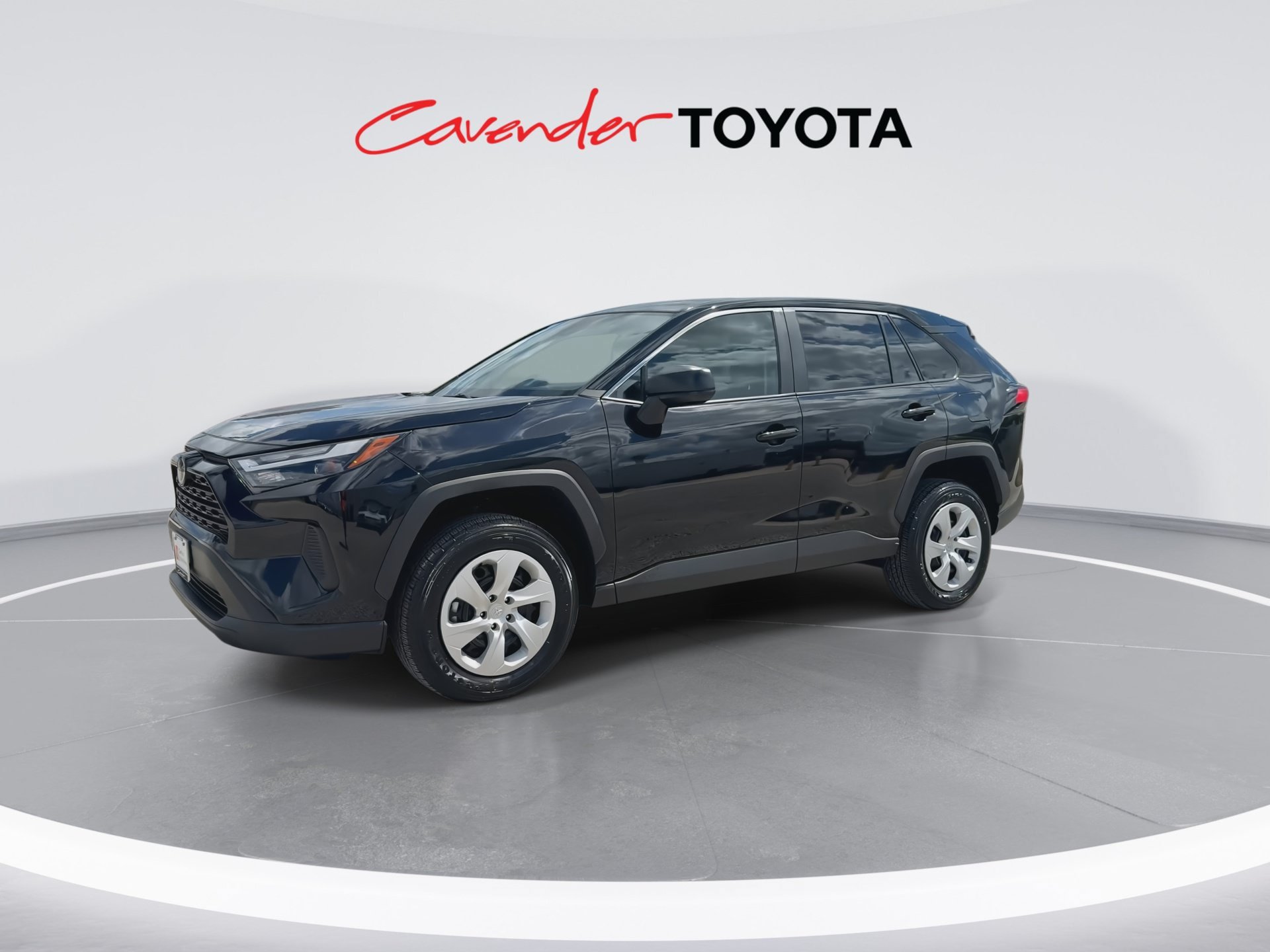 Certified 2025 Toyota RAV4 LE FWD image 4