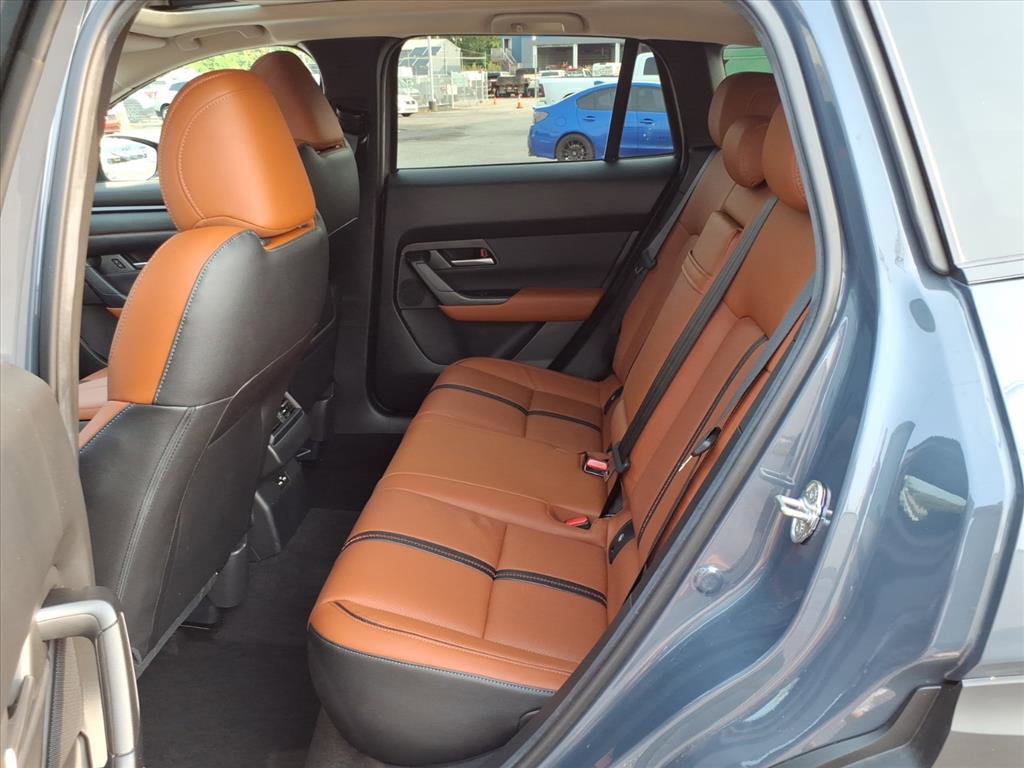 Used 2024 MAZDA CX-50 Meridian Edition w/ Cargo Package image 11