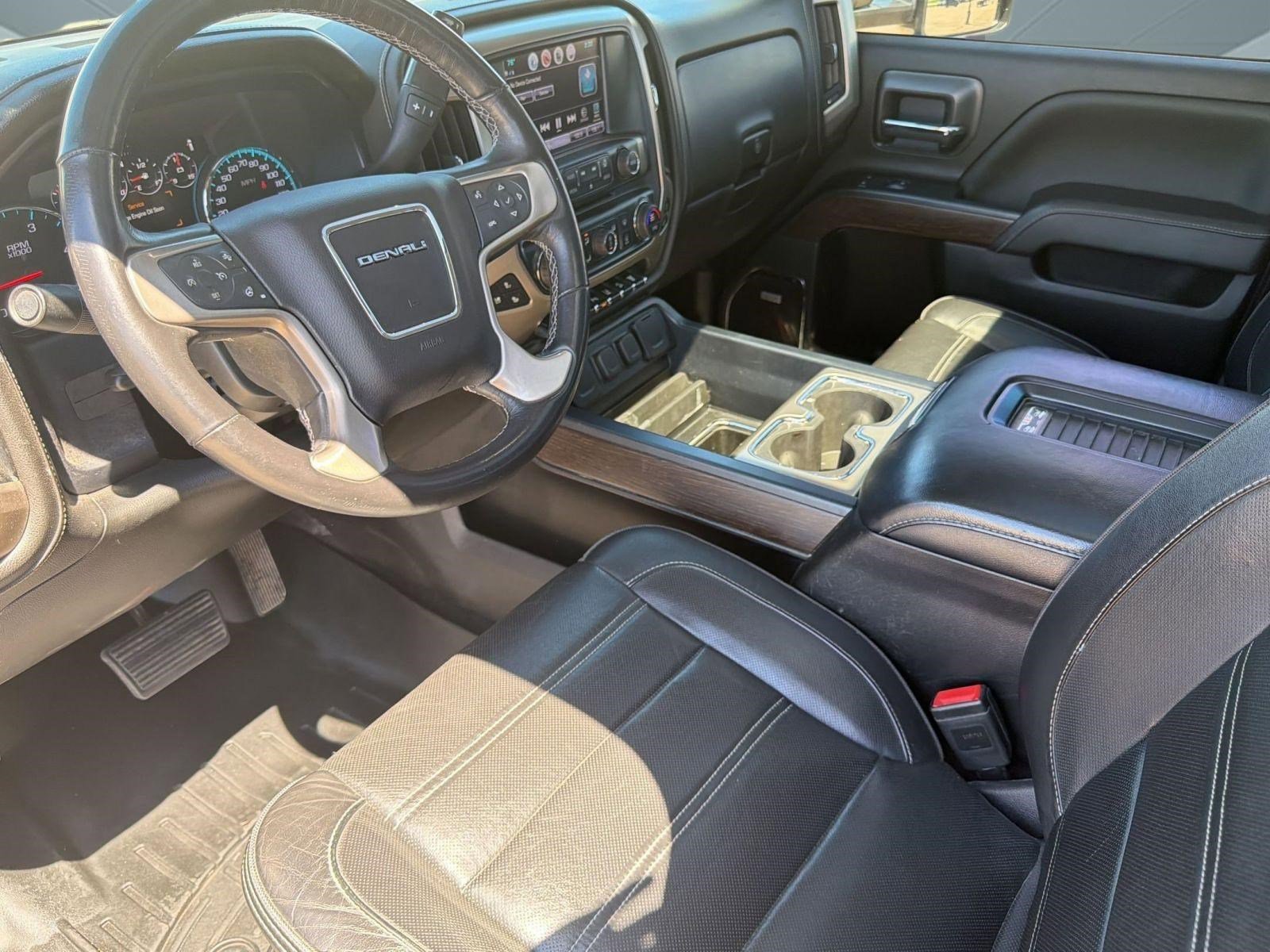 Used 2017 GMC Sierra 3500 Denali w/ Duramax Plus Package image 4