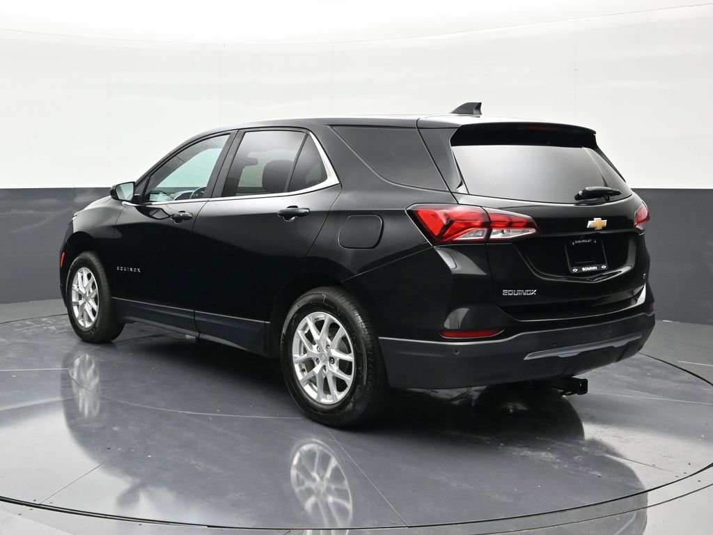 Used 2022 Chevrolet Equinox LT image 3