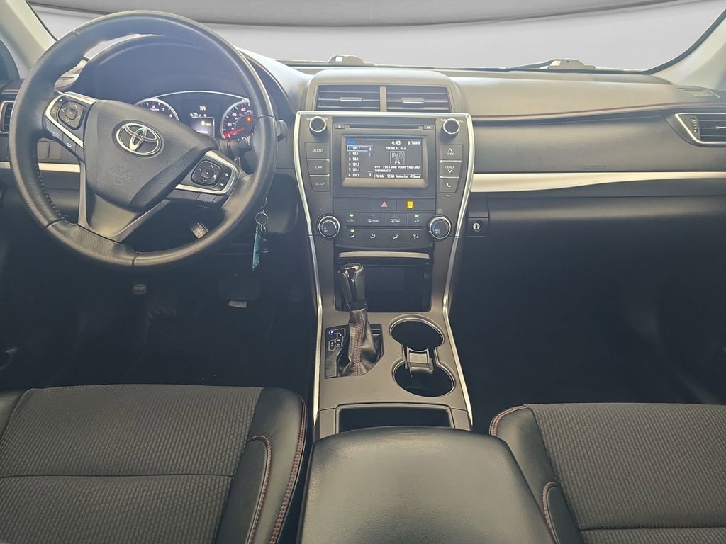 Used 2016 Toyota Camry SE image 12